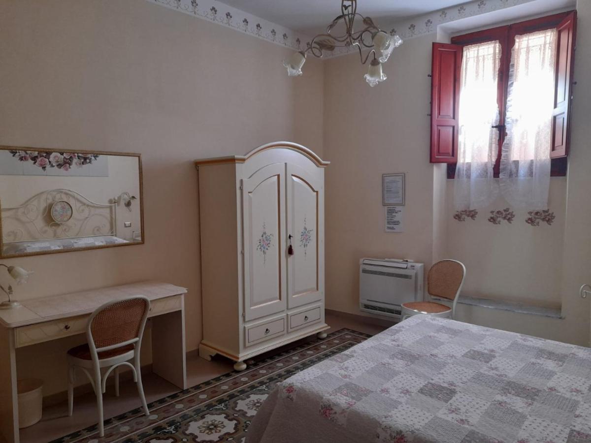 Bed and Breakfast Oasi Ottocento Куарту-Сант'Элена Экстерьер фото