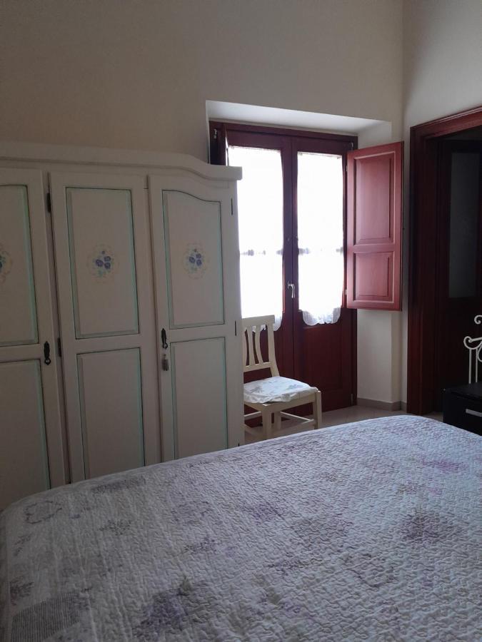 Bed and Breakfast Oasi Ottocento Куарту-Сант'Элена Экстерьер фото